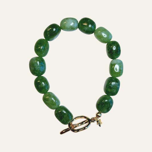 Green precious stones bracelet with 18k gold plated details